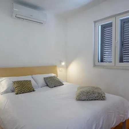 Milicevo Villa Trogir