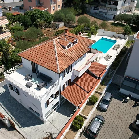 Milicevo Villa *